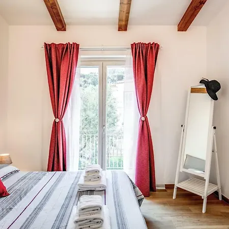 Chez Carme' Apartment Sorrento