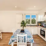 Apartment Chez Carme' *