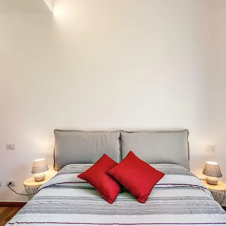 Apartament Chez Carme' *